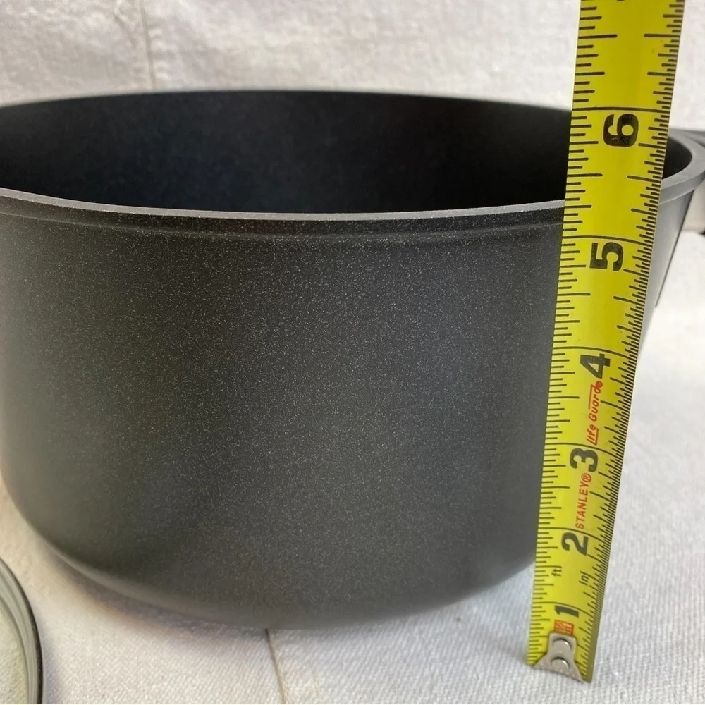 Scanpan 60th anniversary Dutch oven w glass lid